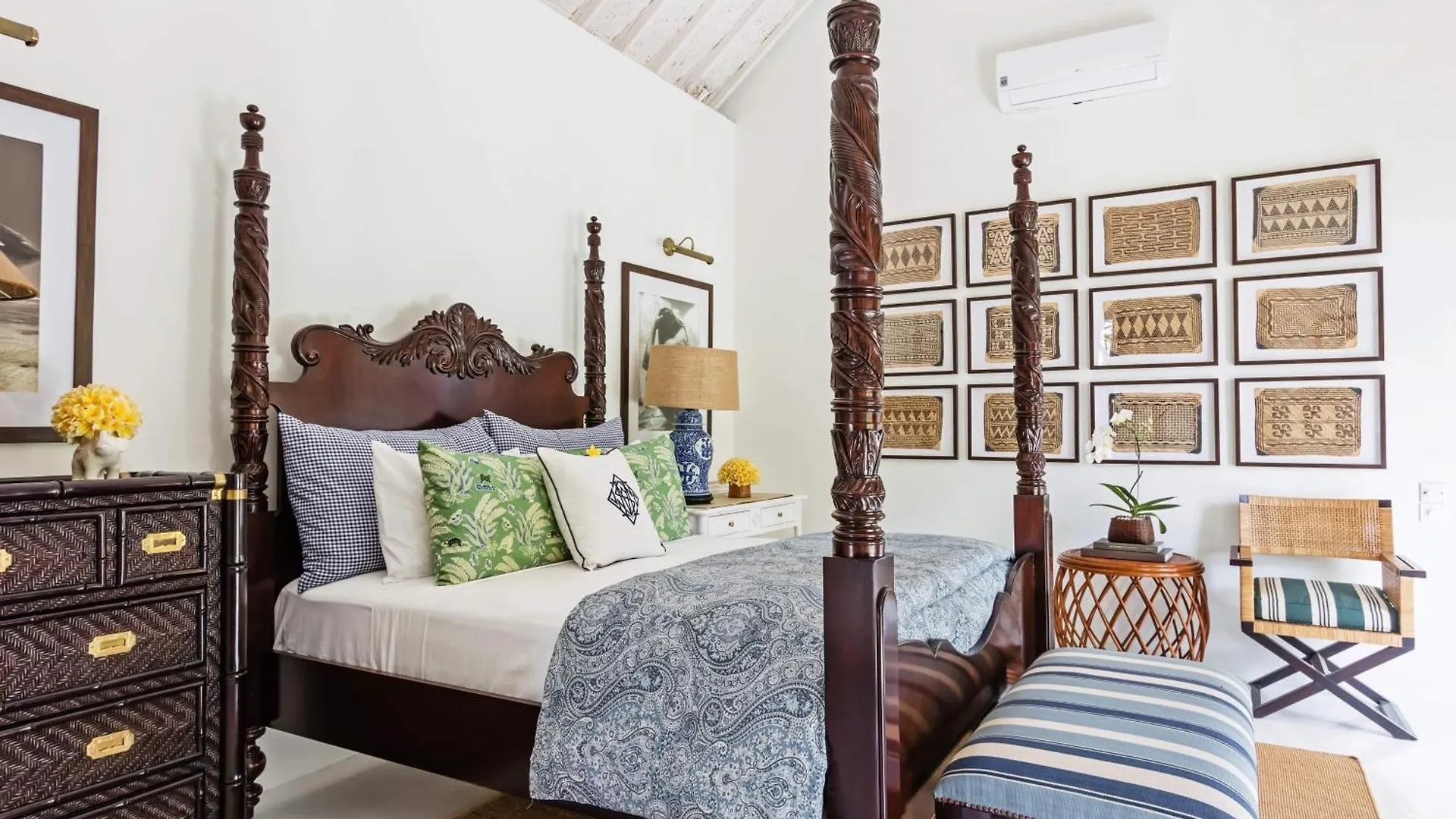 Pineapple Hill 4 Bed Luxury Villa Seminyak  Indonesia